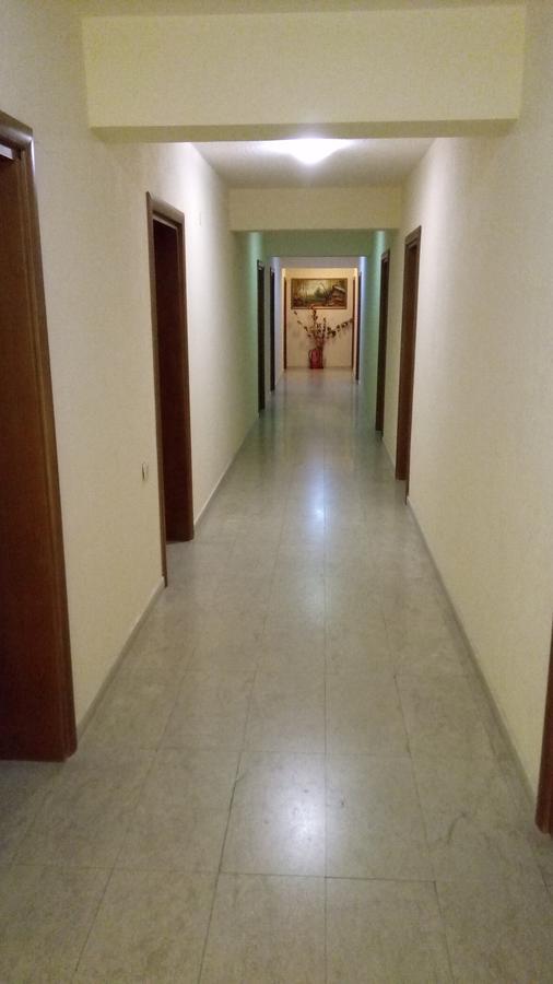 סנדנסקי Motel Elegance מראה חיצוני תמונה