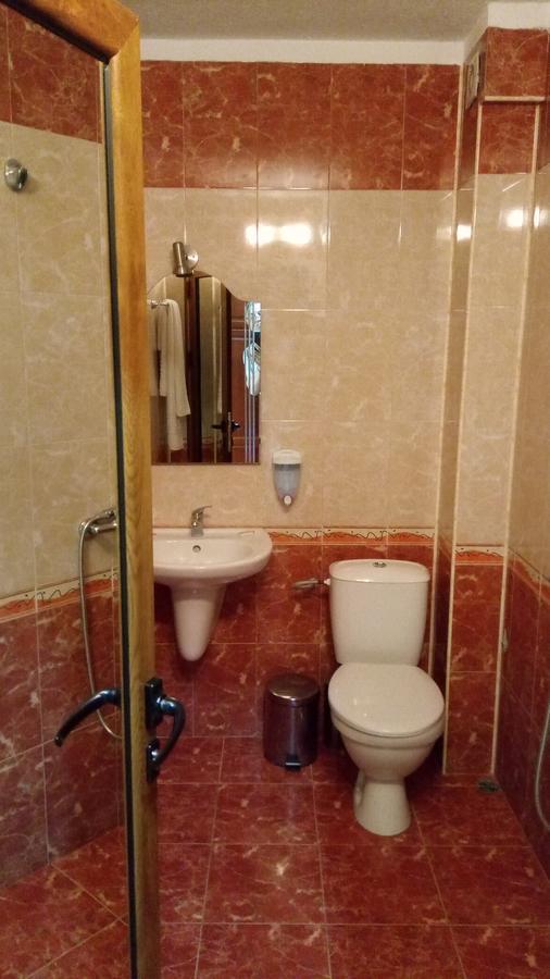 סנדנסקי Motel Elegance מראה חיצוני תמונה
